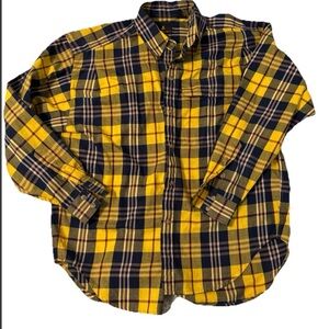 LIZSPORT Vintage Women’s Medium Yellow  Plaid Long-Sleeved Button Down Shirt